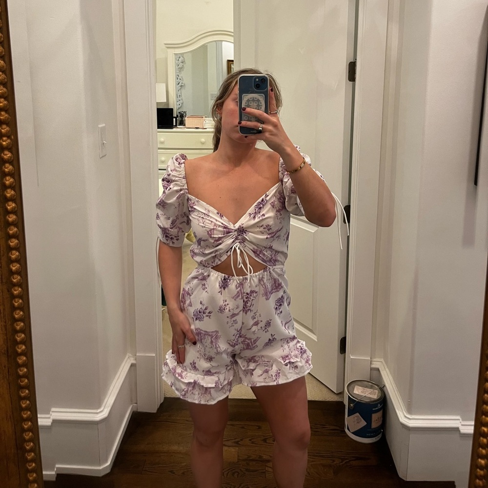 Boohoo white and purple floral romper